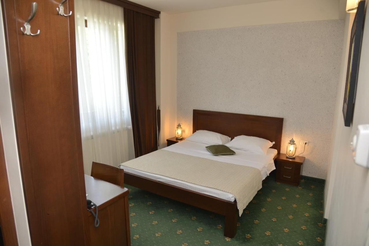Hotel Trebjesa Nikšić Kültér fotó