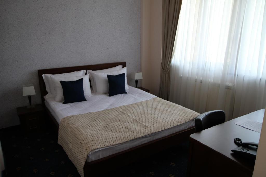 Hotel Trebjesa Nikšić Szoba fotó